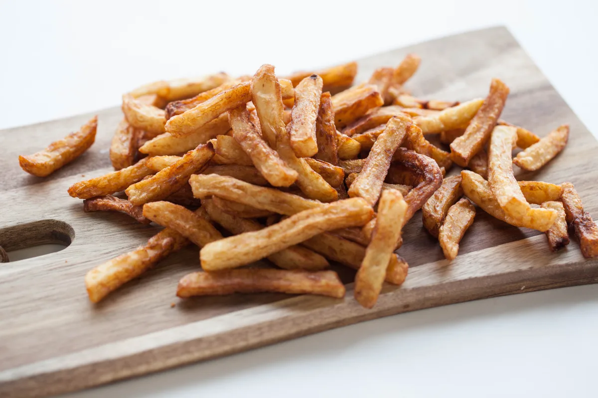 Frites maison coupées ici